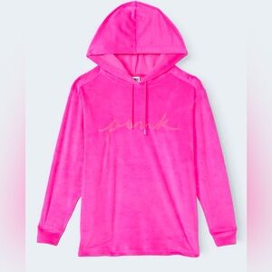 VICTORIA SECRET PINK
VELOUR CAMPUS HOODIE
SIZE LARGE